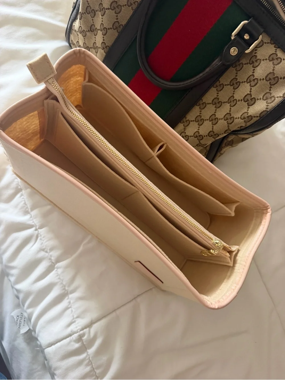 Gucci boston bag